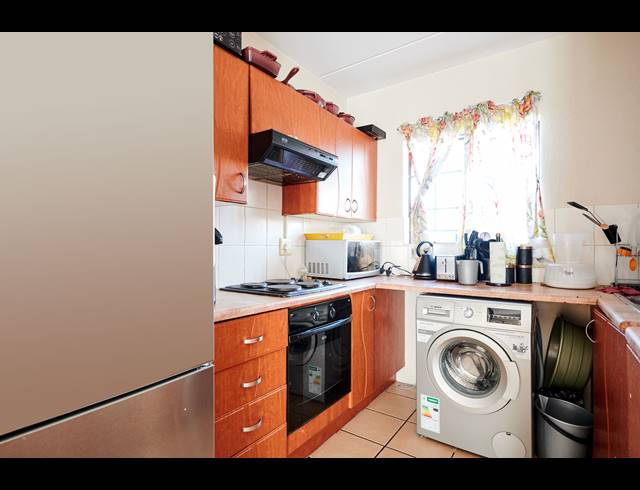 2 BEDROOM DUPLEX SOLD IN HALFWAY GARDENS